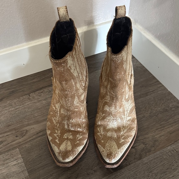 LIBERTY Black Shoes - Liberty black